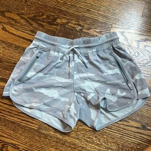 Atheltic Girl camo shorts